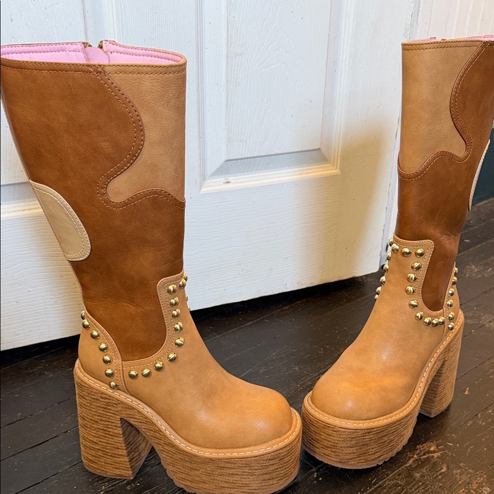 Dolls Kill Superstar Status Platform Bratz Boots - Picture 8 of 9